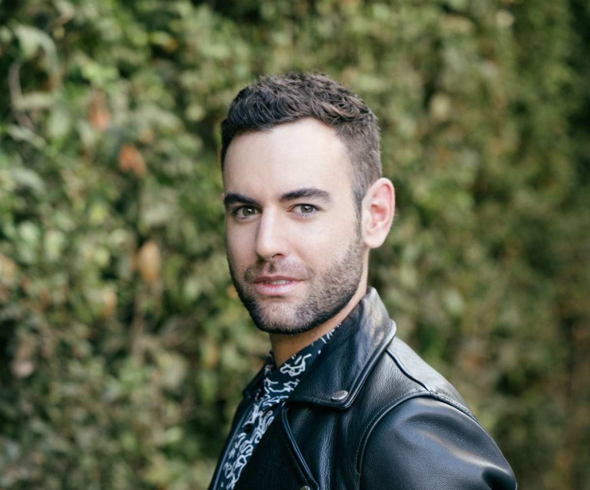 How Who What Wear's editorial director gets his morning glow