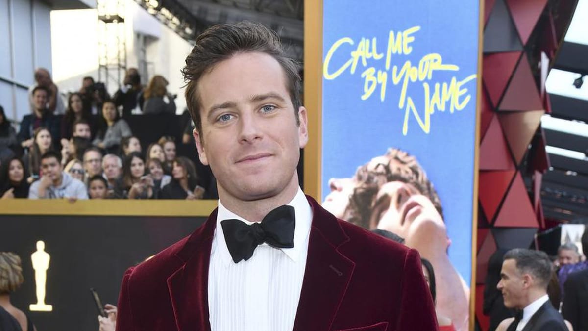 Here's how Armie Hammer got his hair and face Oscars ready