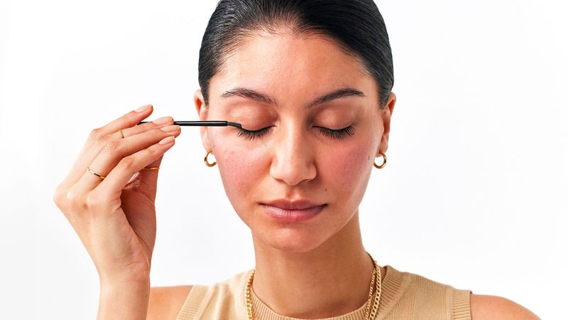 4 skeptics try LATISSE® (bimatoprost) to grow eyelashes and this is what happened