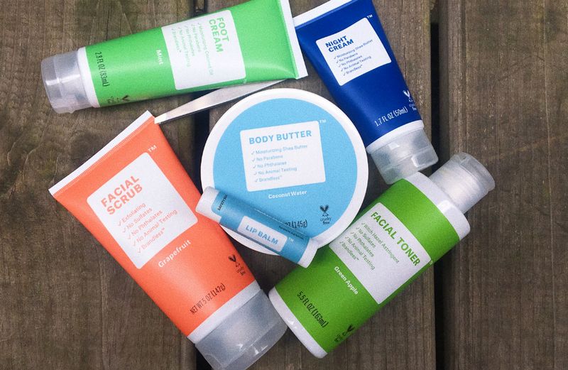 Brandless, the $3 brand, just dropped a few more skincare products and it’s GOOD