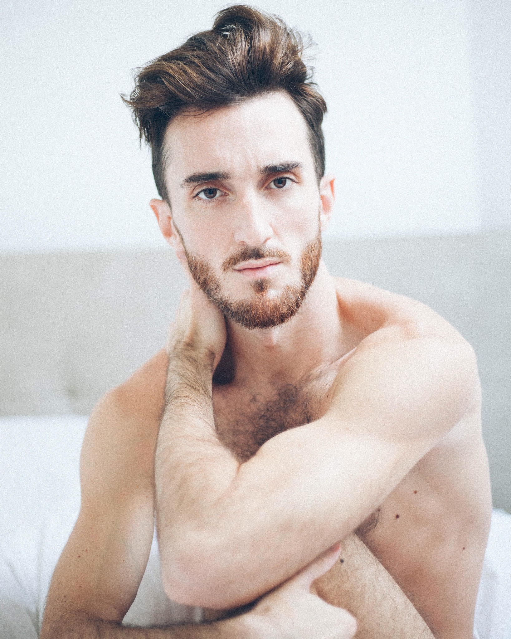 Sam Morris wants to be the Instagram boyfriend of your fantasies.