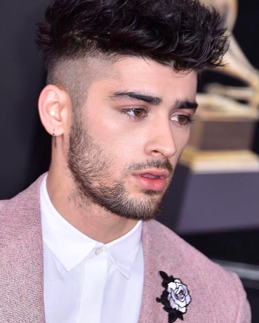 New direction: Zayn Malik's voice soars on 'Mind' – Boston Herald