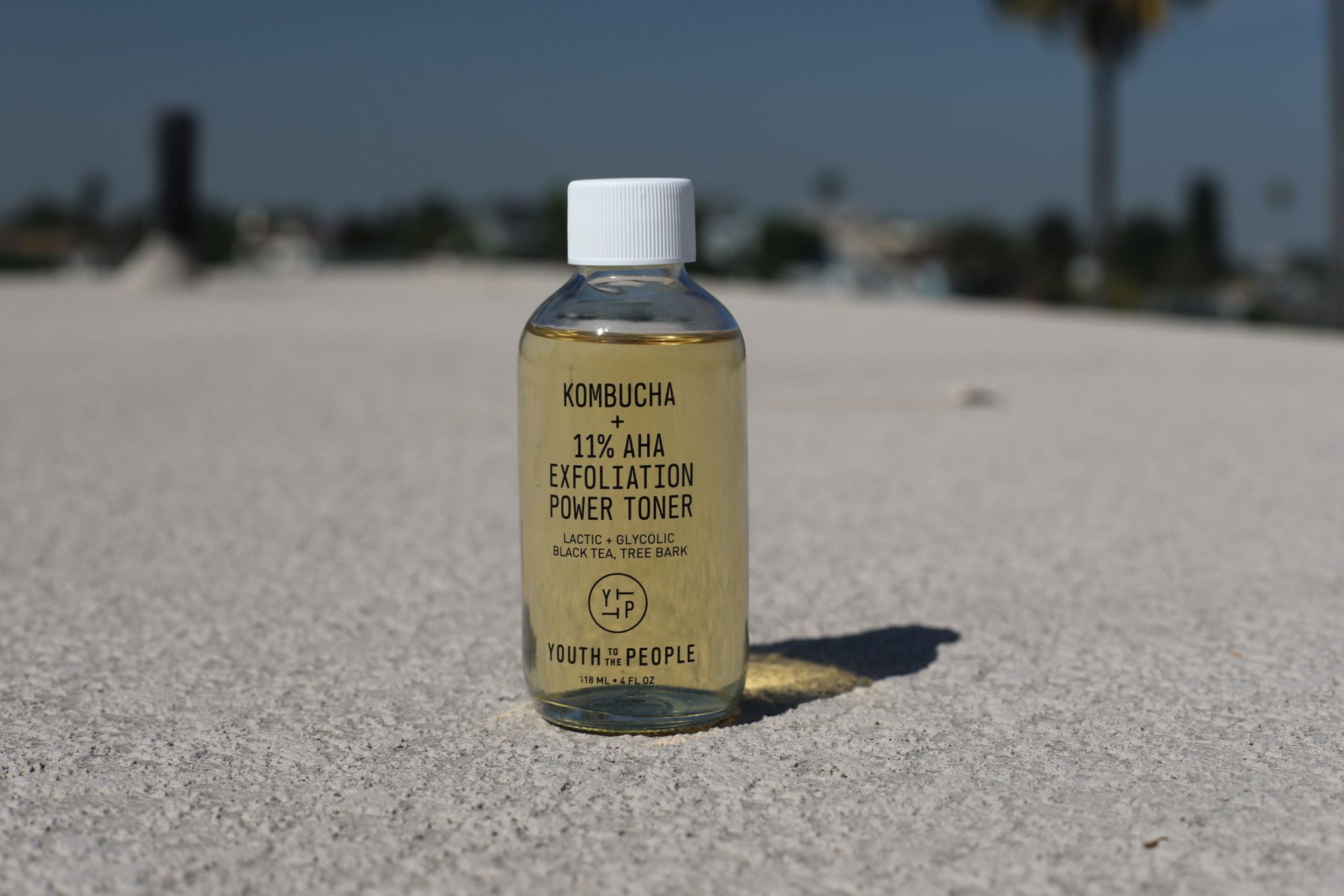 grad galop Hare Youth To The People's Kombucha toner will give your skin an instant glow